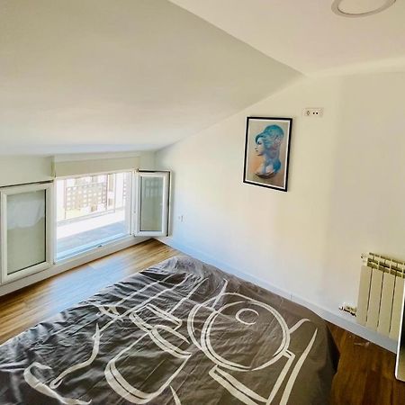 La Casa Del Rock Apartment อารันดา เด ดวยโร ภายนอก รูปภาพ