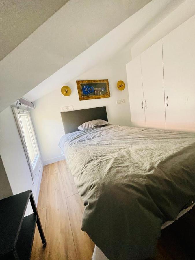 La Casa Del Rock Apartment อารันดา เด ดวยโร ภายนอก รูปภาพ