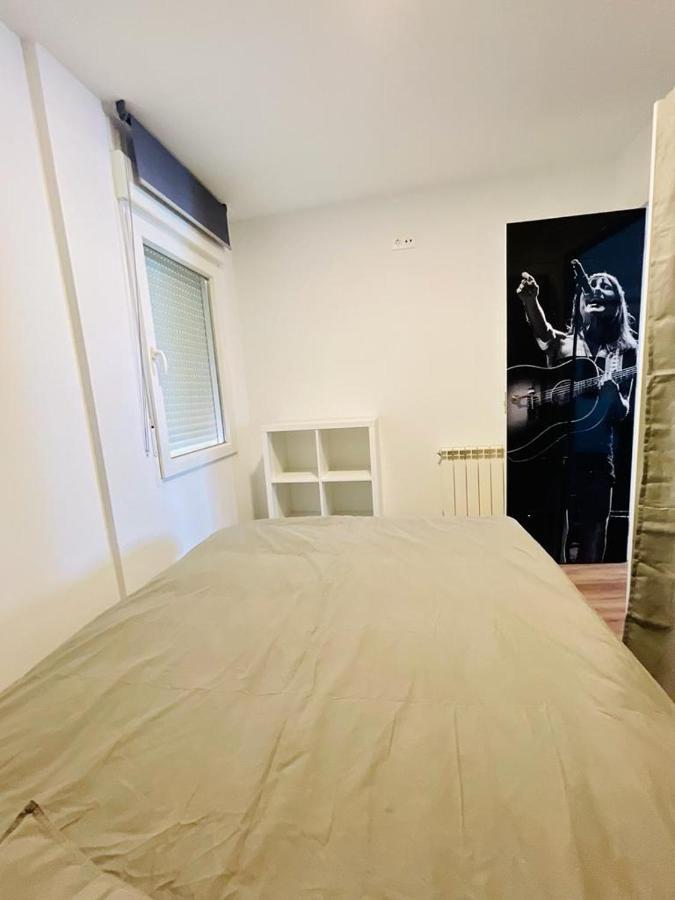 La Casa Del Rock Apartment อารันดา เด ดวยโร ภายนอก รูปภาพ