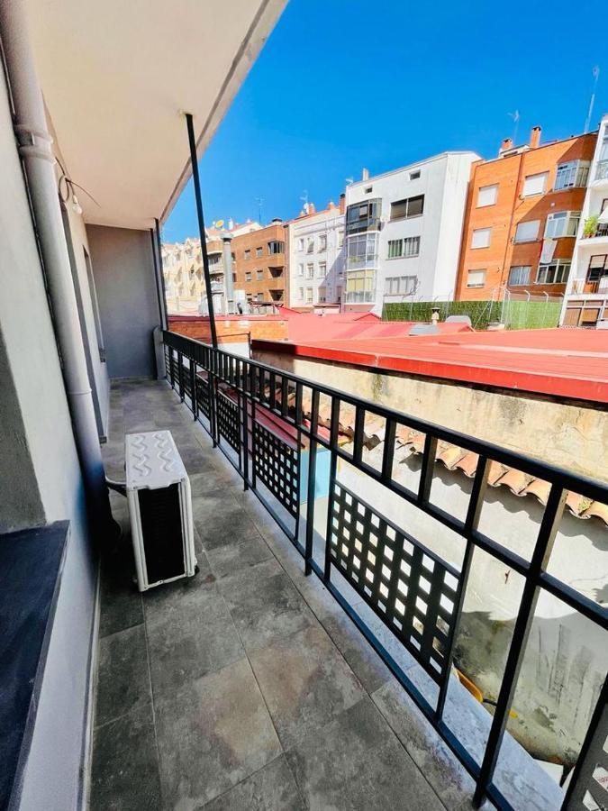 La Casa Del Rock Apartment อารันดา เด ดวยโร ภายนอก รูปภาพ