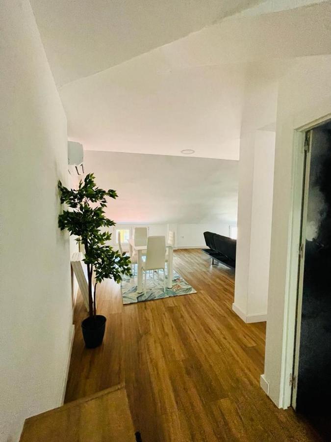 La Casa Del Rock Apartment อารันดา เด ดวยโร ภายนอก รูปภาพ